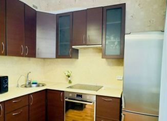 Сдаю в аренду 1-ком. квартиру, 38 м2, Подольск, Юбилейная улица, 3к2