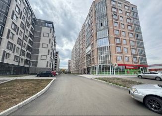 Продам 3-комнатную квартиру, 91.5 м2, Абакан, улица Бограда, 160