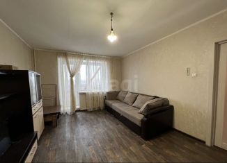 Сдам в аренду 2-ком. квартиру, 50 м2, Тюмень, Локомотивная улица, 116