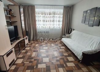 Продаю 1-комнатную квартиру, 35.8 м2, Октябрьский, 34-й микрорайон, 13А