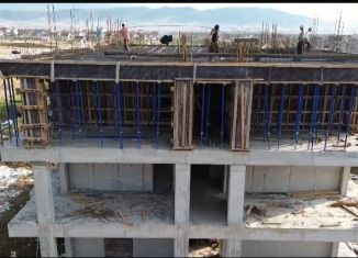 Продам 2-ком. квартиру, 67 м2, Махачкала, Хушетское шоссе, 9