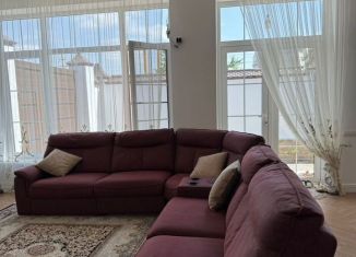 Аренда дома, 150 м2, Чечня, улица Исы Батыжева, 109