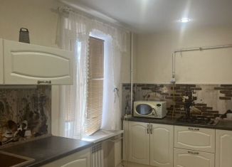 2-ком. квартира в аренду, 65 м2, Самарская область, Зелёная улица, 16