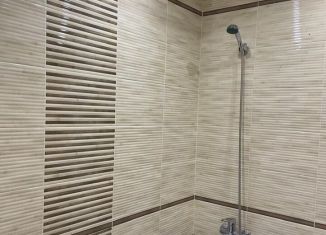 Продаю 1-комнатную квартиру, 49 м2, Чебоксары, улица Николая Смирнова, 7