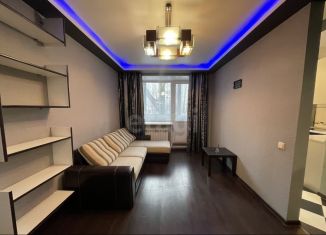 Сдаю однокомнатную квартиру, 32 м2, Тюмень, улица Серова, 19