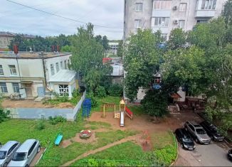 Продаю 3-ком. квартиру, 59 м2, Республика Башкортостан, улица Александра Невского, 11