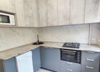 Продаю 2-комнатную квартиру, 46 м2, Ростов-на-Дону, улица Жмайлова, 3