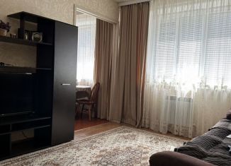 Сдаю двухкомнатную квартиру, 50 м2, Махачкала, улица Пржевальского, 57