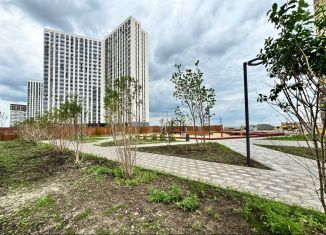 Продам 3-комнатную квартиру, 82.5 м2, Тюмень, Краснооктябрьская улица, 8, ЖК ДОК