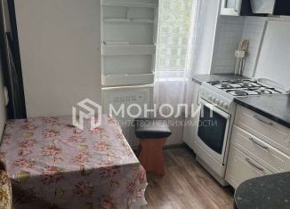 Сдаю 1-ком. квартиру, 37 м2, Старый Оскол, микрорайон Лебединец, 13