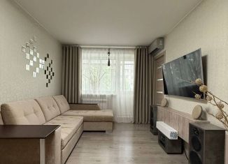 Продажа 3-ком. квартиры, 44.9 м2, Саратов, улица имени Н.Г. Чернышевского, 55/2