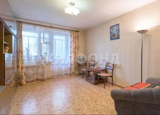 Продается 2-ком. квартира, 49 м2, Томск, проспект Ленина, 257