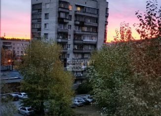 Продажа 2-ком. квартиры, 43 м2, Новоуральск, Комсомольская улица, 15