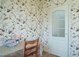 Продается однокомнатная квартира, 37 м2, Чебоксары, улица П.В. Дементьева, 14