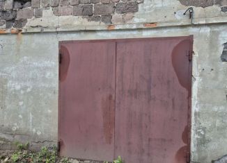 Сдача в аренду гаража, 30 м2, Котлас, улица Нахимова, 16А