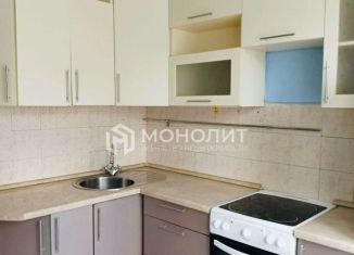 Сдается в аренду двухкомнатная квартира, 52 м2, Старый Оскол, микрорайон Юбилейный, 9