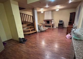 Продаю дом, 140 м2, Кузнецк, улица Молодой Гвардии, 263А