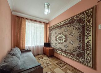 Двухкомнатная квартира на продажу, 36.7 м2, Таганрог, улица Ленина, 134