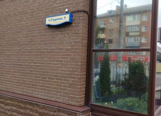 3-комнатная квартира на продажу, 93.8 м2, Тула, улица Николая Руднева, 9