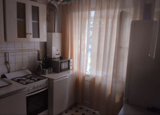 Аренда трехкомнатной квартиры, 48 м2, Тула, улица Шухова, 28