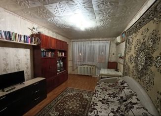 Продаю 2-ком. квартиру, 40.3 м2, Астрахань, улица Богдана Хмельницкого, 54