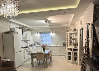 Продаю трехкомнатную квартиру, 86 м2, Ростов-на-Дону, Каракумская улица, 31