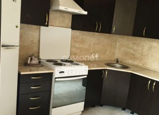 Сдам в аренду 1-ком. квартиру, 42 м2, Краснодар, проспект имени писателя Знаменского, 6, микрорайон Почтовый