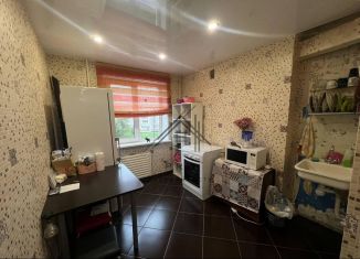 Двухкомнатная квартира на продажу, 50 м2, Ярославль, улица Серго Орджоникидзе, 39