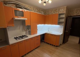 Продается 1-ком. квартира, 32.6 м2, Татарстан, улица Титова, 27А