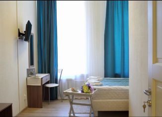 Сдача в аренду комнаты, 20 м2, Санкт-Петербург, 9-я линия Васильевского острова, 30, Василеостровский район