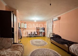 Продам 3-комнатную квартиру, 44.5 м2, Дербент, улица Шеболдаева, 47А