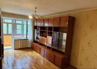 Продаю однокомнатную квартиру, 30 м2, Калуга, Привокзальная улица, 12