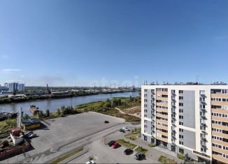 3-комнатная квартира на продажу, 70.6 м2, Тюмень, улица Вице-адмирала Воронцова, 7