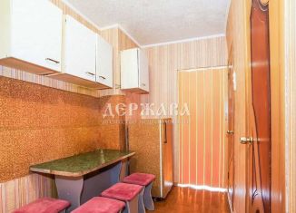 1-комнатная квартира на продажу, 37 м2, Старый Оскол, микрорайон Макаренко, 19