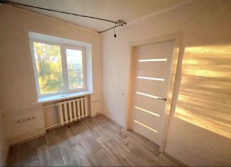 Продам двухкомнатную квартиру, 47 м2, Чебоксары, улица Космонавта Андрияна Григорьевича Николаева, 36