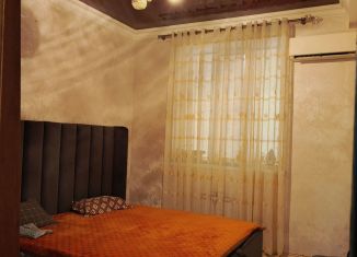 Продается 2-комнатная квартира, 80 м2, Махачкала, улица Хуршилова, 14