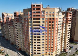 Продажа 3-ком. квартиры, 83.2 м2, Чебоксары, улица Академика РАН Х.М. Миначева, 17