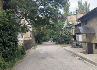 2-комнатная квартира в аренду, 40 м2, Махачкала, проспект Имама Шамиля, 103А