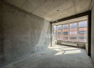 Продам 3-комнатную квартиру, 97.6 м2, Пятигорск, Кооперативная улица, 36