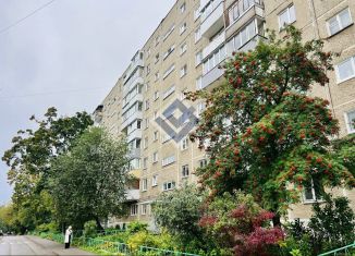 Продается 3-комнатная квартира, 60.1 м2, Пермь, улица Николая Островского, 70