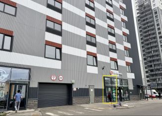 Продаю торговую площадь, 6 м2, Санкт-Петербург, улица Крыленко, 6к5, метро Ломоносовская