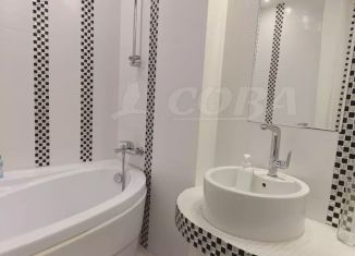 Продажа 3-ком. квартиры, 90 м2, Тюмень, Широтная улица, 168к2, ЖК Юбилейный