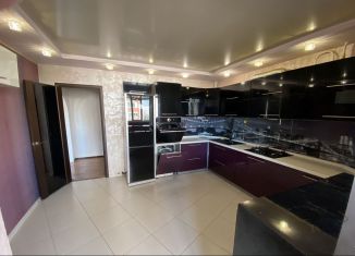 Продаю 3-комнатную квартиру, 87 м2, Иваново, Революционная улица, 20Б