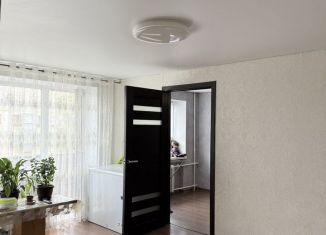 Продаю 2-комнатную квартиру, 43.5 м2, Магнитогорск, проспект Карла Маркса