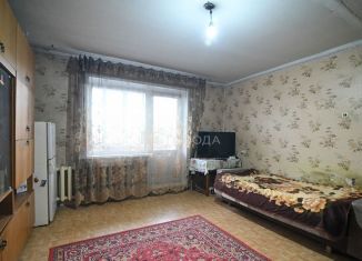 3-ком. квартира на продажу, 70 м2, Новоалтайск, 8-й микрорайон, 28