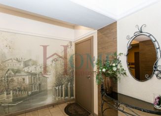 Сдается в аренду 2-ком. квартира, 70 м2, Новосибирск, Кедровая улица, 49, метро Заельцовская