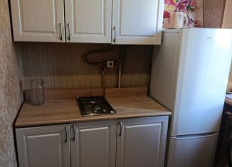 Продаю 2-комнатную квартиру, 42 м2, Старый Оскол, 3-й Заводской переулок, 25