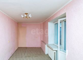 Продаю трехкомнатную квартиру, 45.5 м2, Тюмень, Ленинский округ, улица 50 лет Октября, 62А