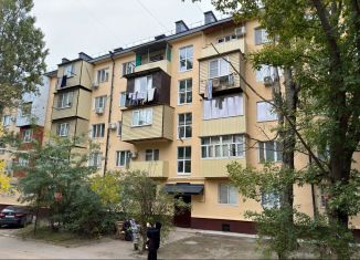 Продам 3-комнатную квартиру, 66 м2, Махачкала, проспект Имама Шамиля, 10Б