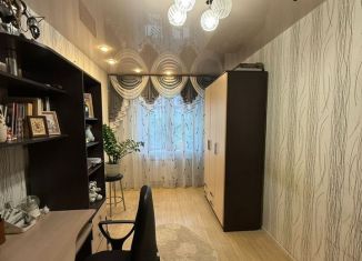 Продается 3-комнатная квартира, 60 м2, Благовещенск, улица Мухина, 9